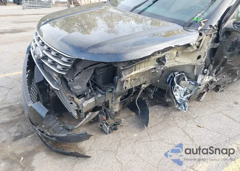 2017 Ford Explorer из США, поврежденный, VIN 1FM5K8B85HGA58234